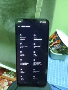 Realme c21..8/10