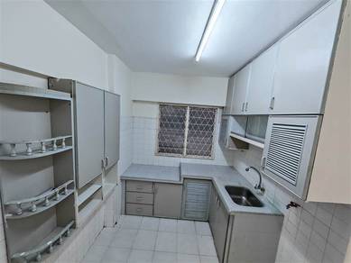 Apartment For Rent in Medan Tengku