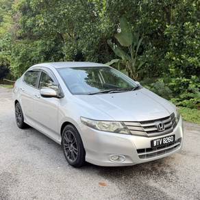 Honda City E in Seri Kembangan, SGR
