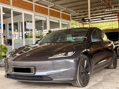 Tesla Model 3 RWD in Old Klang Road, KUL