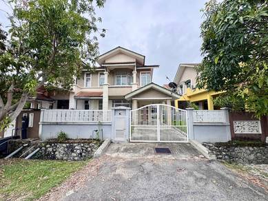 Semi-Detached House For Rent in Puncak Alam,SGR