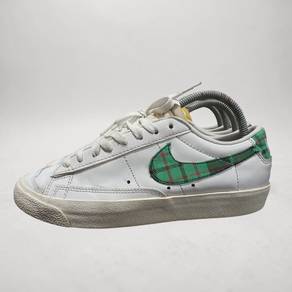 nike blazer low 77