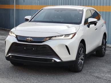 2025 Toyota Harrier LUXURY