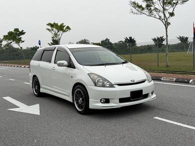Toyota Wish TYPE S in Muar, JHR