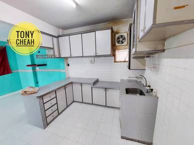 Apartment For Sale in Tanjung Court