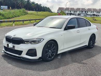 BMW 330i 30i M SPORT in Pasir Gudang, JHR