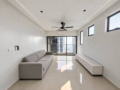 Apartment For Rent in Admiral Residences