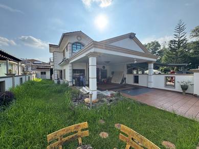 Semi-Detached House For Sale in Seri Kembangan,SGR