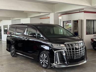 Toyota Alphard SC in Desa Petaling, KUL