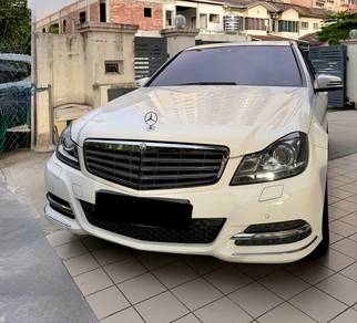 Mercedes Benz C200 200 CGI BlueEFCY AVNTGRDE(CKD) in Petaling Jaya, SGR