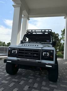 Land Rover Defender 110 STATION WAGON in Johor Bahru, JHR
