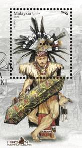 Miniature Sheet Men's Traditional Headgear 2022