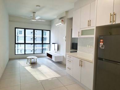 Service Residence For Rent in Majestic Maxim