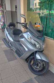 Sym Cruisym 400i