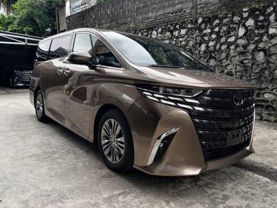 Toyota Alphard Z in Kayu Ara, SGR