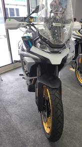 CFMOTO 700MT