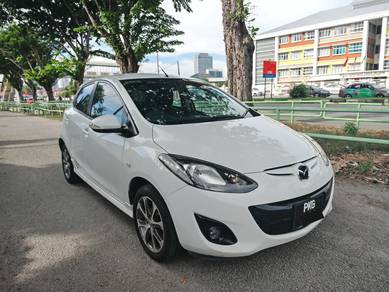 Mazda 2 R in Gelugor, PNG