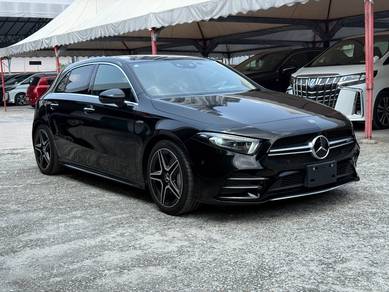 Mercedes Benz A35 35 AMG in Bandar Puteri Puchong, SGR