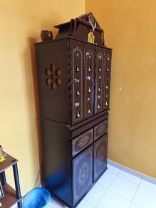 Sami Medai prayers cabinet 