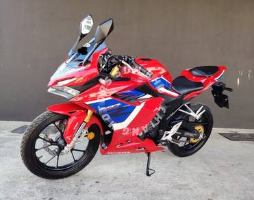 Honda CBR150R