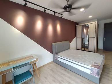 Service Residence For Sale in HYVE