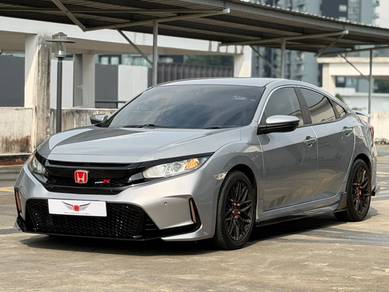 Honda Civic FC S in Seri Kembangan, SGR