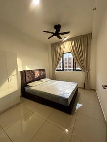 Room in Damansara Perdana, SGR