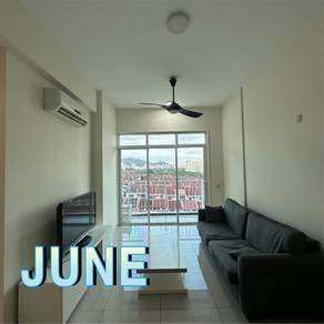 Condominium For Rent in Reflections Condominium