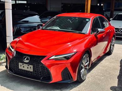 Lexus IS 300 F-SPORT in Cheras, KUL