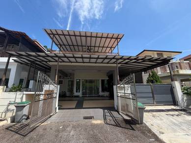 Semi-Detached House For Sale in Senawang,NSN