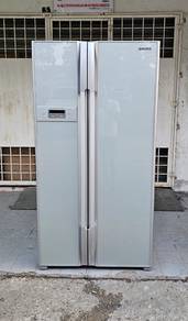 Fridge refrigerator Hitachi 2door side-side 605L
