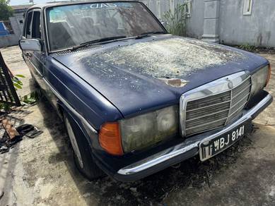 Mercedes Benz 200 in Johor Bahru, JHR