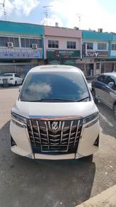 Toyota Alphard EXECUTIVE LOUNGE in Desa ParkCity, KUL