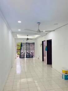 Condominium For Sale in Vista Indah Putra