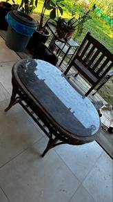 rattan table