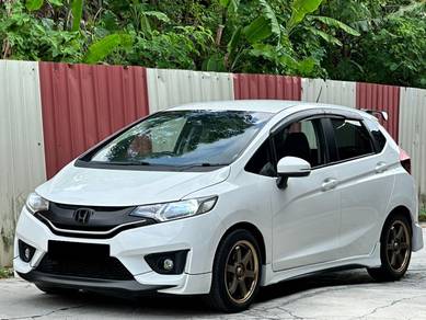 Honda Jazz V in Salak Selatan, KUL