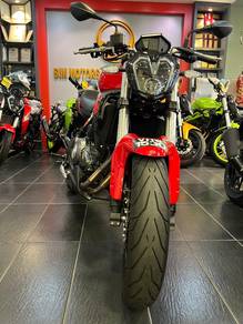 Benelli TNT 249S
