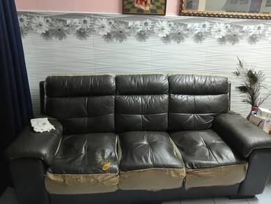 sofa need let go