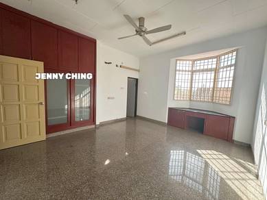 2-storey Terraced House For Sale in Lunas,KDH