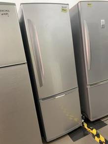Panasonic 2 doors Peti Sejuk ice Ais Refrigerator