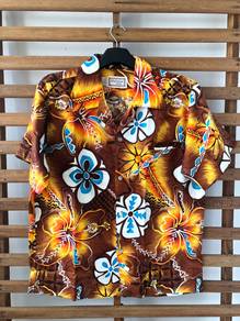Vintage 1970 Maluna Hawaiian shirt make in Hawaii