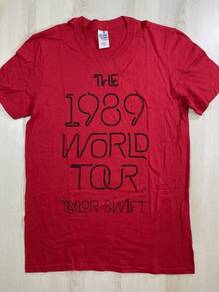 Taylor Swift 1989 World Tour Tee #J2 Used