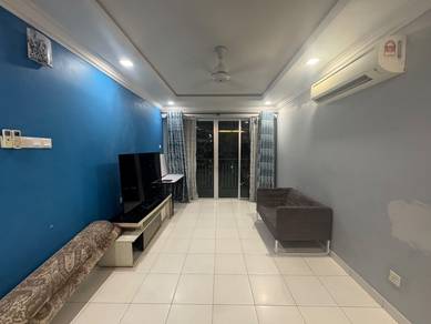 Condominium For Rent in The Golden Triangle