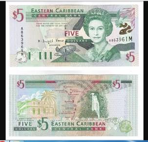 Eastern Caribbean States $5 2000 -  P37m unc