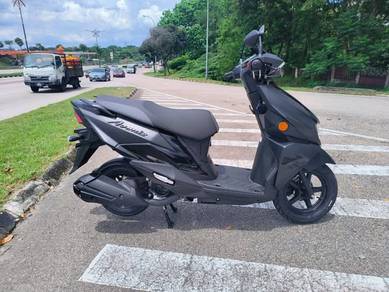 Suzuki Avenis 125