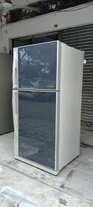 Auto ice maker Toshiba 2door fridge refrigera