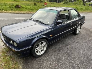 BMW 320i 20i in Shah Alam, SGR