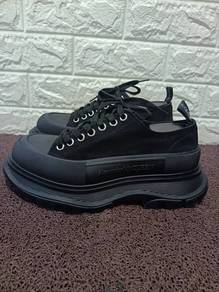 uk7 Alexander McQueen boot