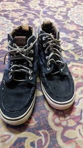 Kasut Vans California