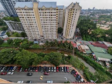 Apartment For Sale in Mutiara Magna
